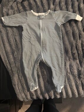 Gerber Baby Sleeper 3–6 Months Striped Zip Footed Pajamas Unisex